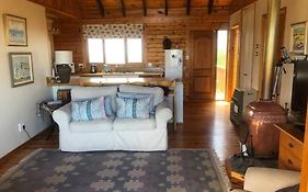 Adorable 2 Bedroom Seaside Vacation Home